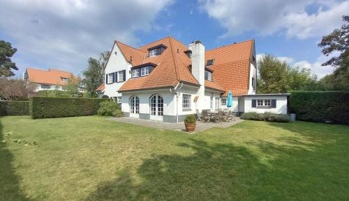 Five-Bedroom Villa