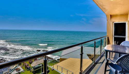 Three-Bedroom Apartment with Sea View
