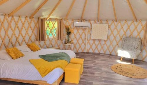 Cottage with Garden View