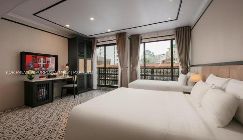 Premium Quadruple Room