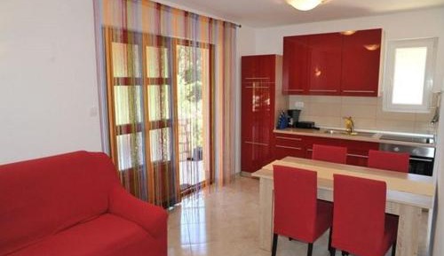 Two-Bedroom Apartment with Terrace and Sea View