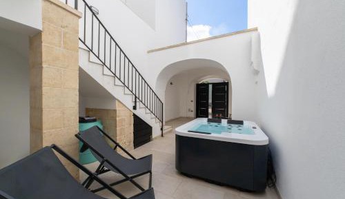 Four-Bedroom Apartment