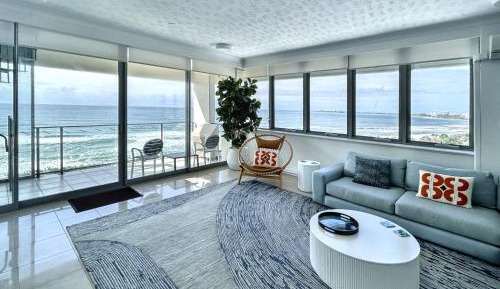 3 Bedroom Ocean View Penthouse