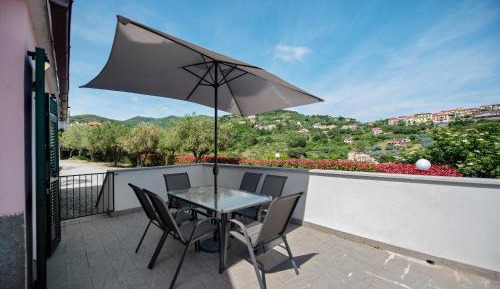 Superior One-Bedroom Apartment