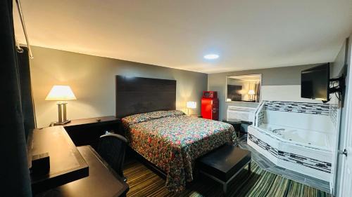 King Room with Spa Bath