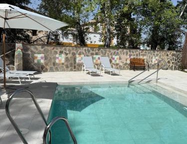 Deluxe Double or Twin Room with Garden View