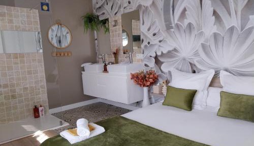 Suite with Balcony