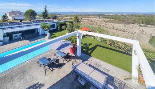 Four-Bedroom Holiday Home