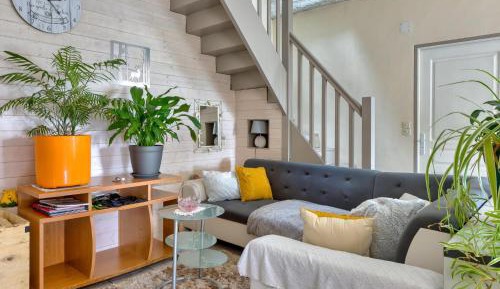 One-Bedroom Holiday Home