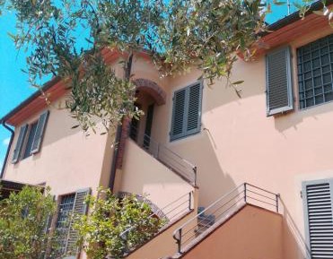 Two-Bedroom Apartment with Garden View