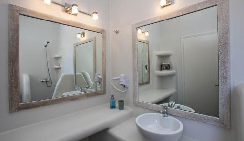 Seven Islands Suite