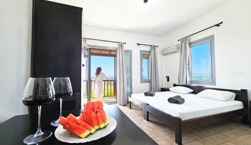Studio with Sea View
