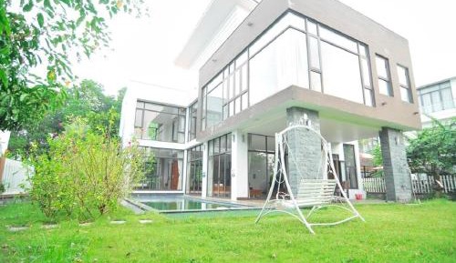 Villa with Private Pool