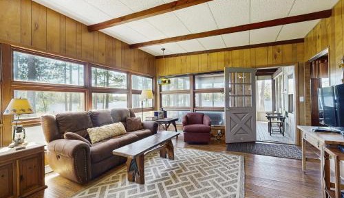 Two Bedroom Holiday Home