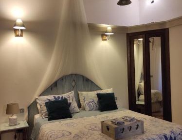 Deluxe Double Room with Castle View