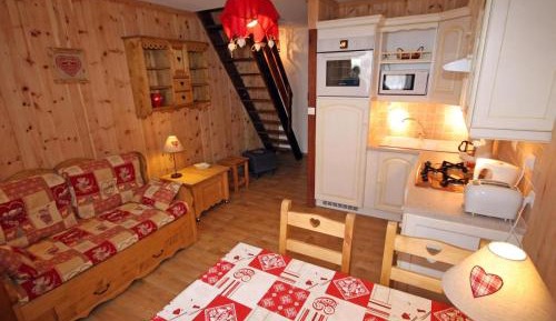 Apartment (4 Adults)