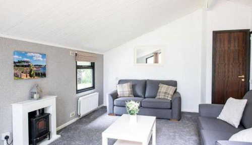 4 berth Comfort Lodge - No Pets