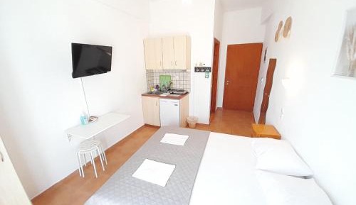 Double Room with Balcony and Sea View