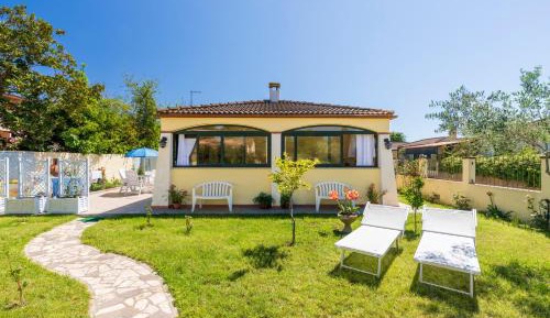 Two-Bedroom Townhouse