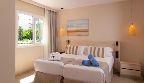 Junior Suite Premium Double (1 or 2 beds)