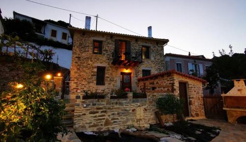 Three-Bedroom Townhouse