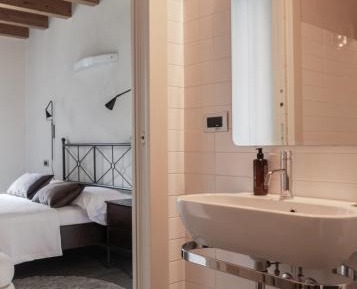 Apartment - Split Level