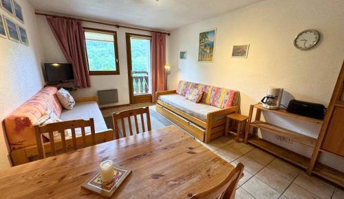 Apartment (4 Adults)