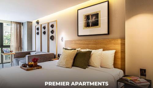 One-Bedroom Apartment with View