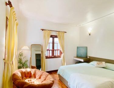 Double Room with Private Bathroom