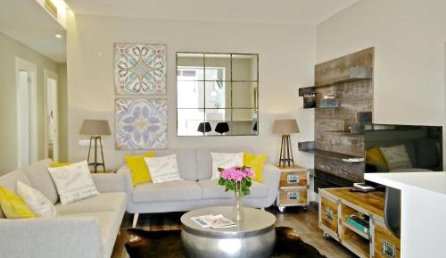 Apartment with Terrace