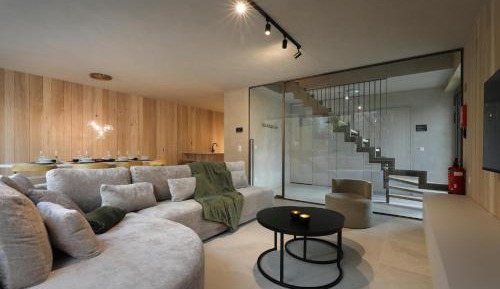 Four-Bedroom Vacation Home