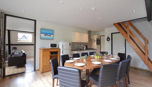 Six-Bedroom Holiday Home