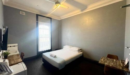 Budget Triple Room