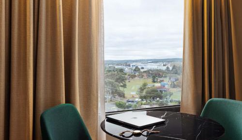 Interconnecting Family Suite - Weekly Housekeeping
