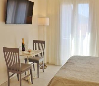 King Suite with Spa Bath