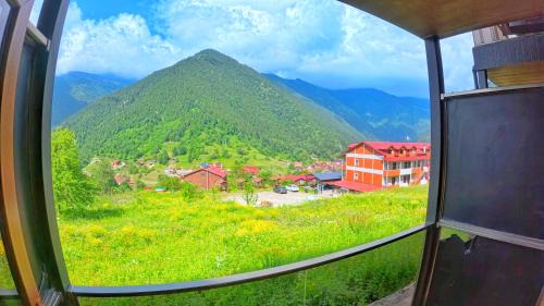 Two-Bedroom Apartment with Mountain View