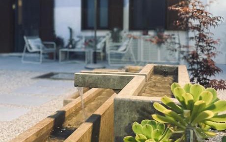 Two-Bedroom Deluxe Apartment with Garden View