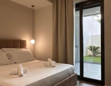 King Room with Garden View