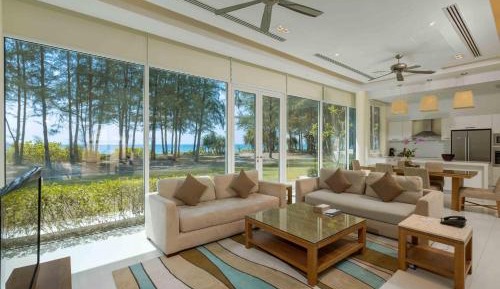 Villa with Sea View