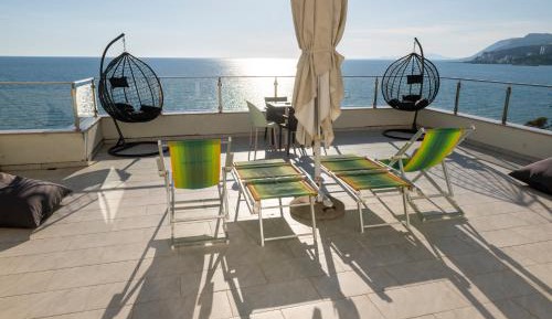 Apartment with Terrace