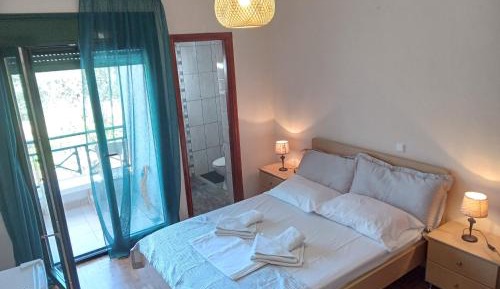 Triple Room with Sea View