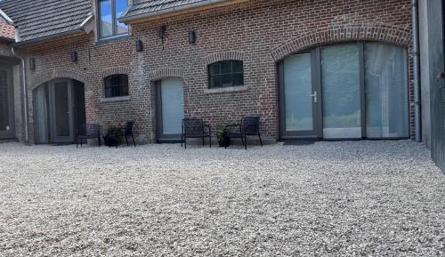 One-Bedroom Apartment with Terrace