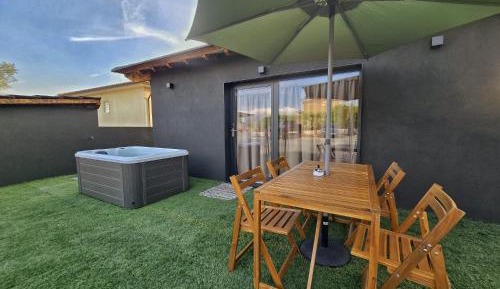 One-Bedroom Villa