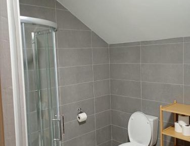 Twin Room with Private Bathroom