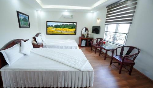Deluxe Queen Room with Two Queen Beds