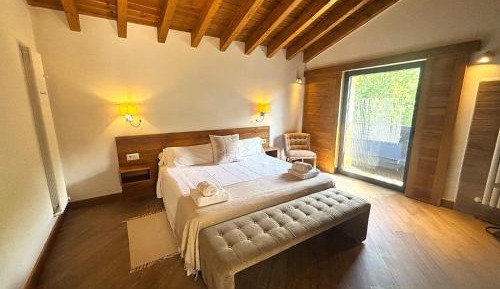 King Suite with Spa Bath