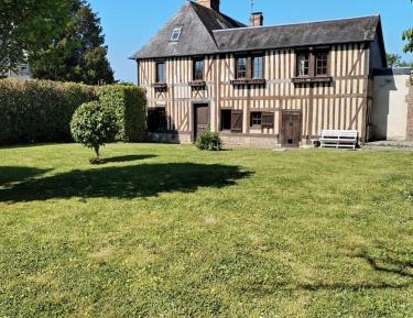 Four-Bedroom Holiday Home