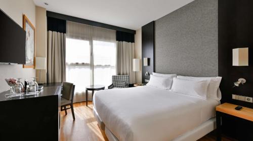 Standard Double or Twin Room with Extra Bed