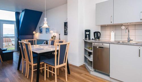One-Bedroom Holiday Home