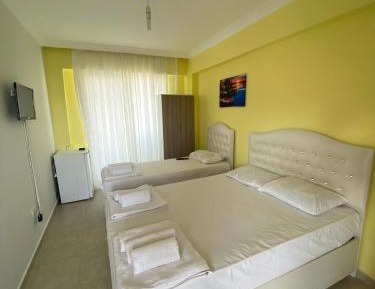 Triple Room with Balcony